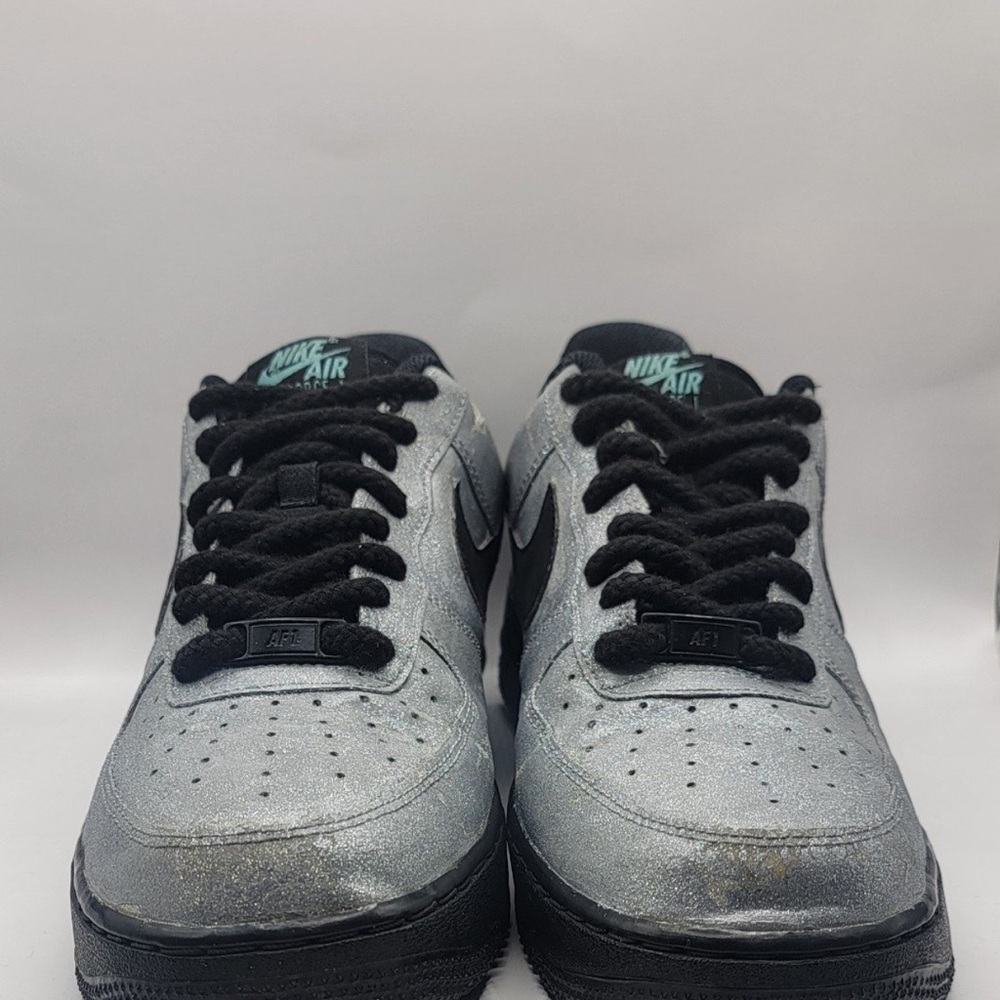 Nike Silver and Black Sneakers - Picture 4 of 7